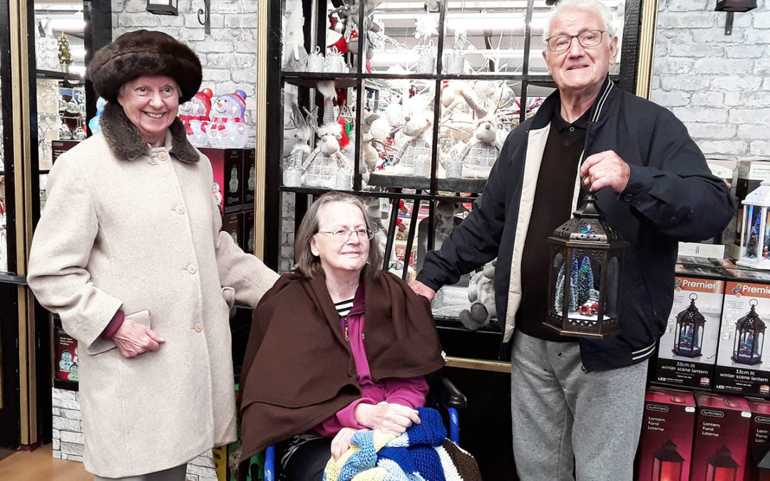 Residents from The Old Downs Residential Care Home enjoy festive Garden Centre trip